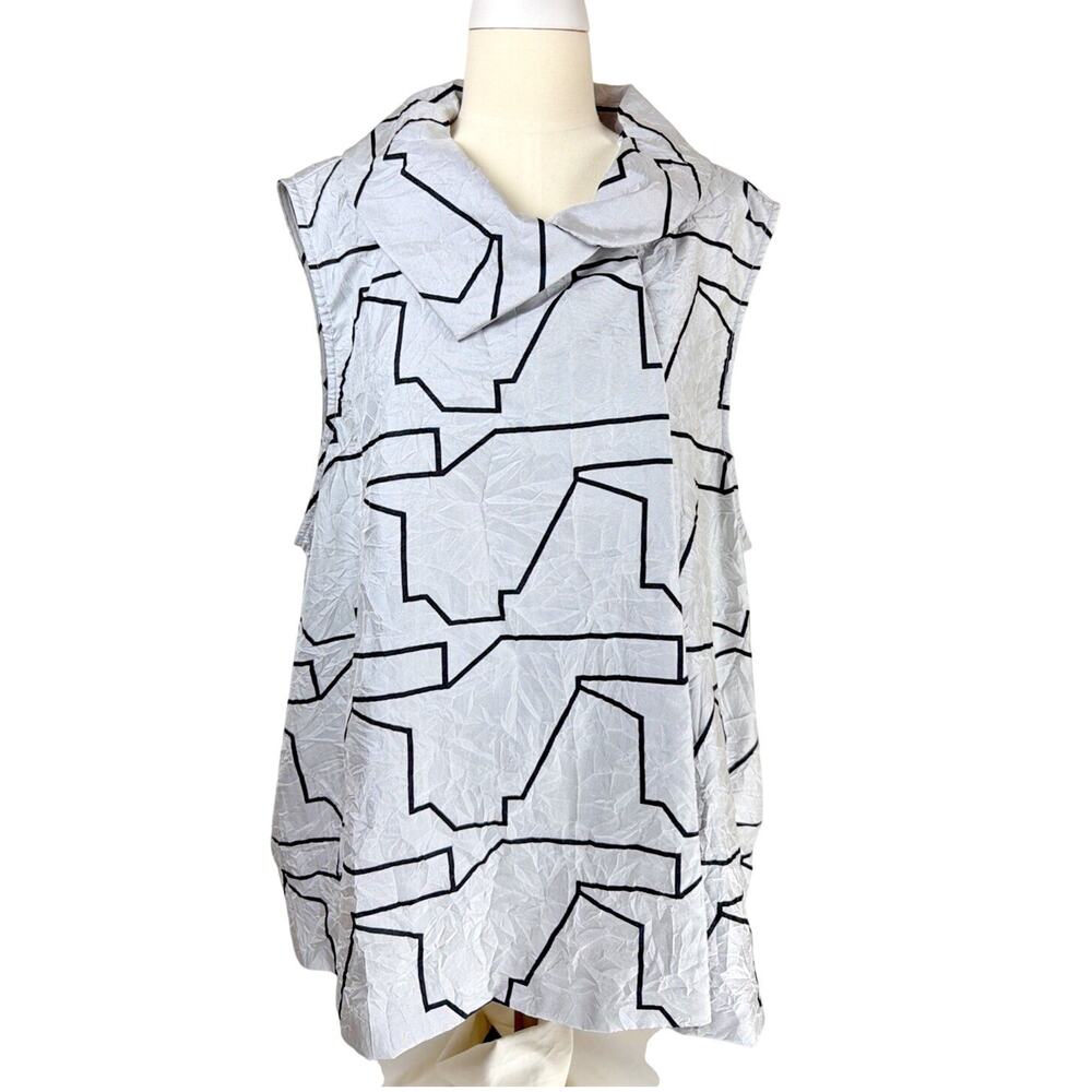 NWT Sydney Gray Black Geometric Zigzag Single Button Parachute Long Vest 1X